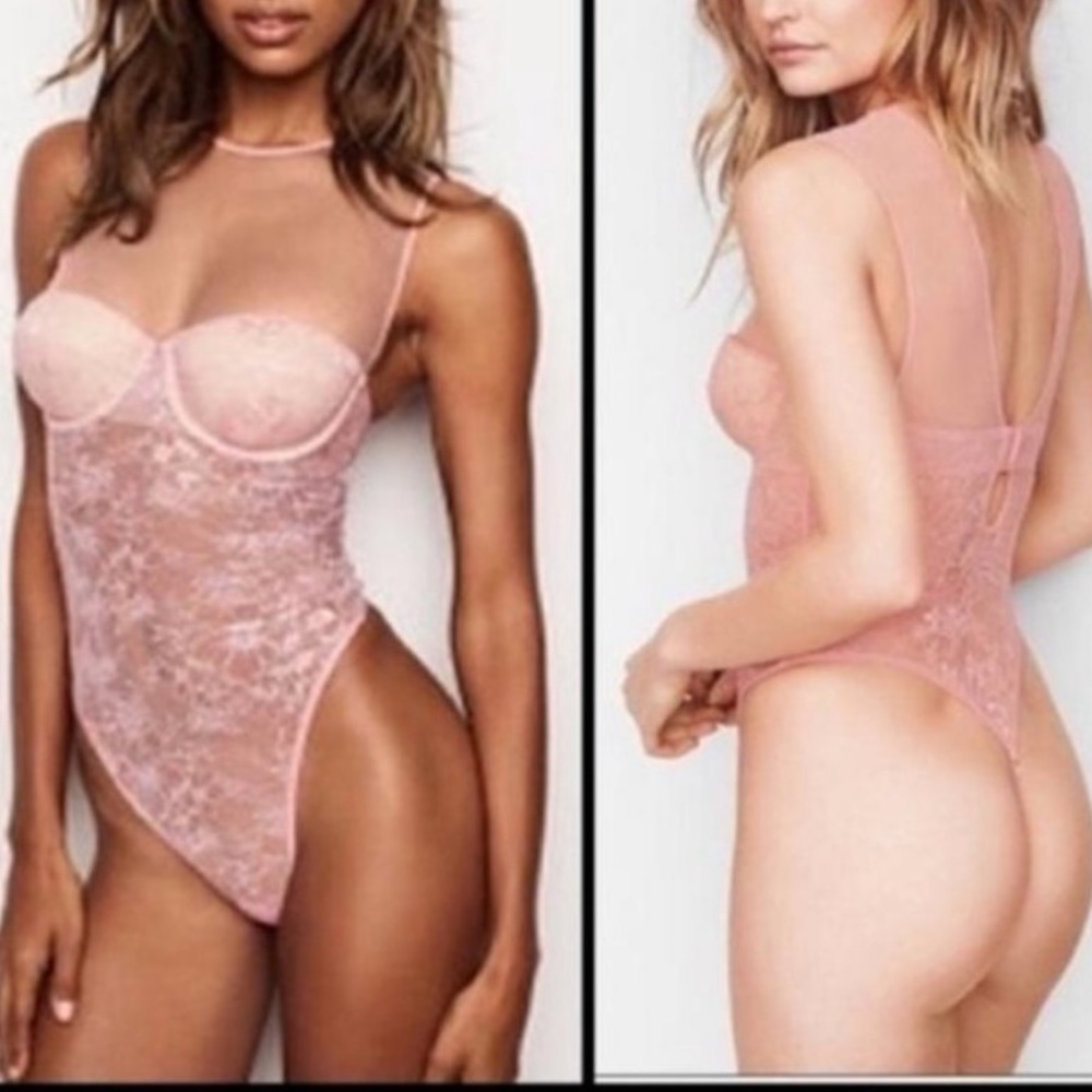NEW Victoria's Secret Floral Lace & Mesh Bodysuit‎
